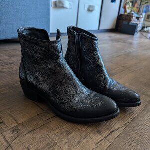 Women's EU 36 (US 6) Italian Leather Boots Pantanetti